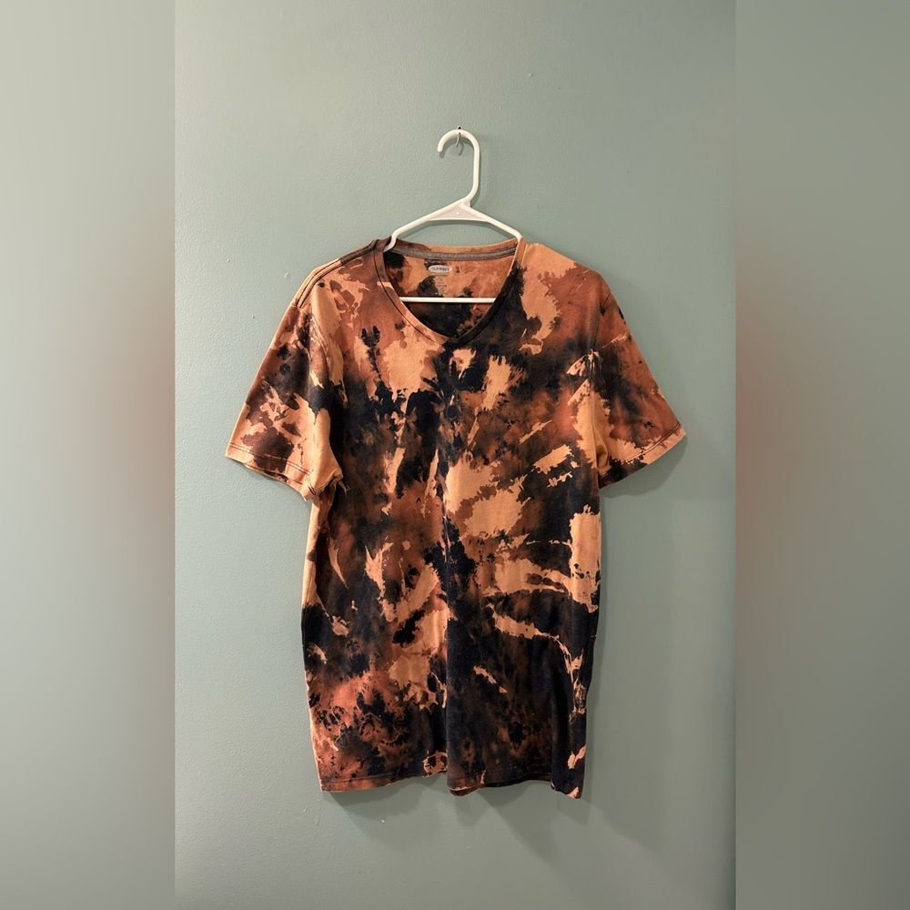 NWOT … OLD NAVY “Size: L” Tie-Dye T-Shirt